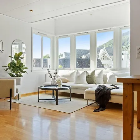 Apartamento Captivating 4-bed Heart Of
